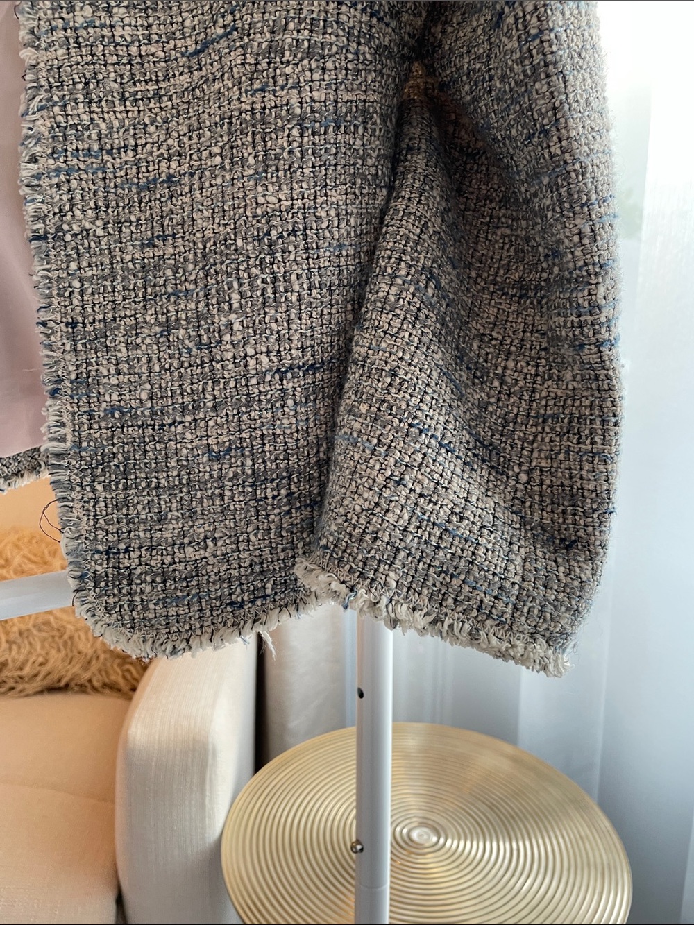 Rebecca Taylor Textured Open-Front Tweed Jacket in Light Gray and Navy - Picture 3 of 12